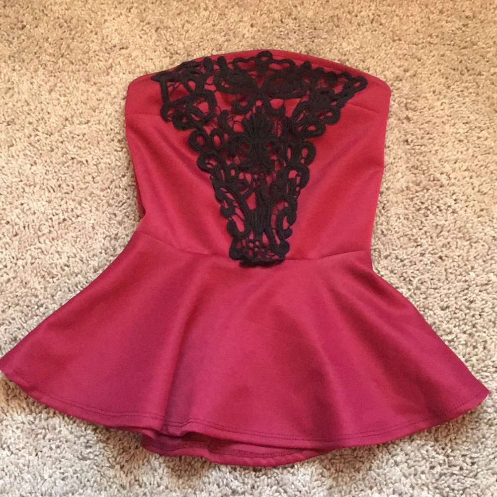 Peplum strapless top